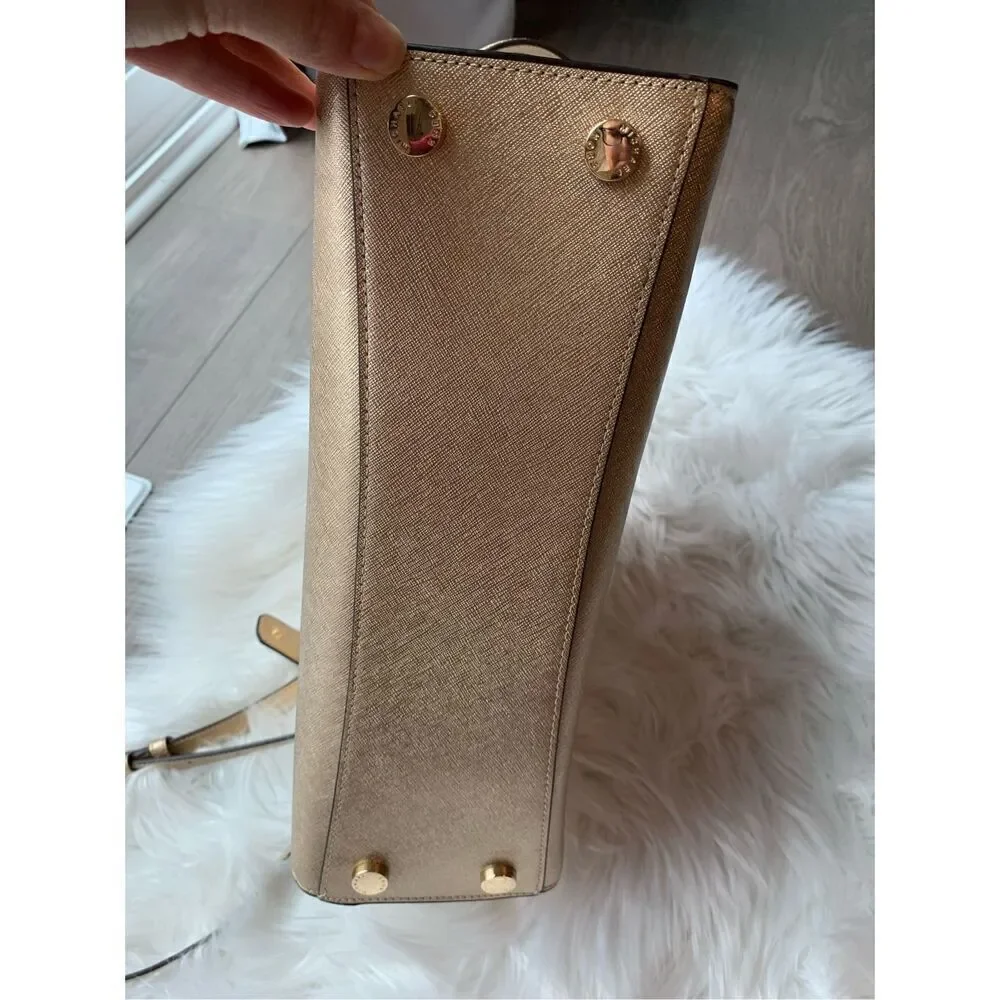 Michael Kors gold handbag Crossbody bag Karla watches gold